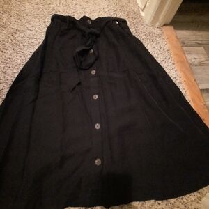 Old Navy black skirt size XL